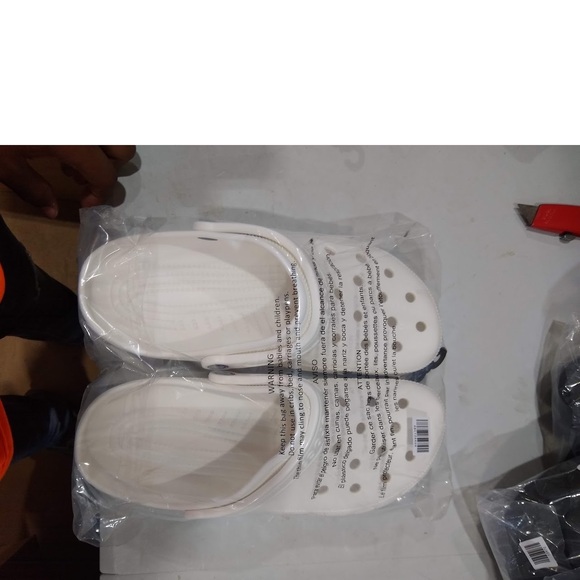 Crocs Unisex Adult Classic ClogWhite 11 US